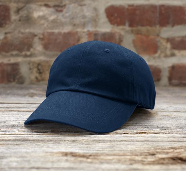 SOLID LOW-PROFILE BRUSHED TWILL BASEBALL SAPKA