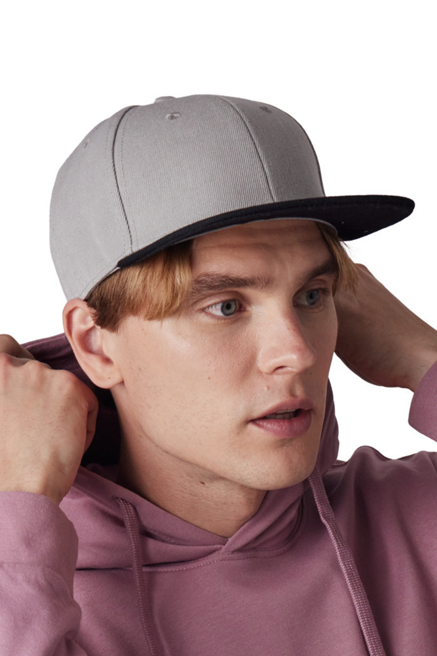 kp160 SNAPBACK CAP - 6 PANELS