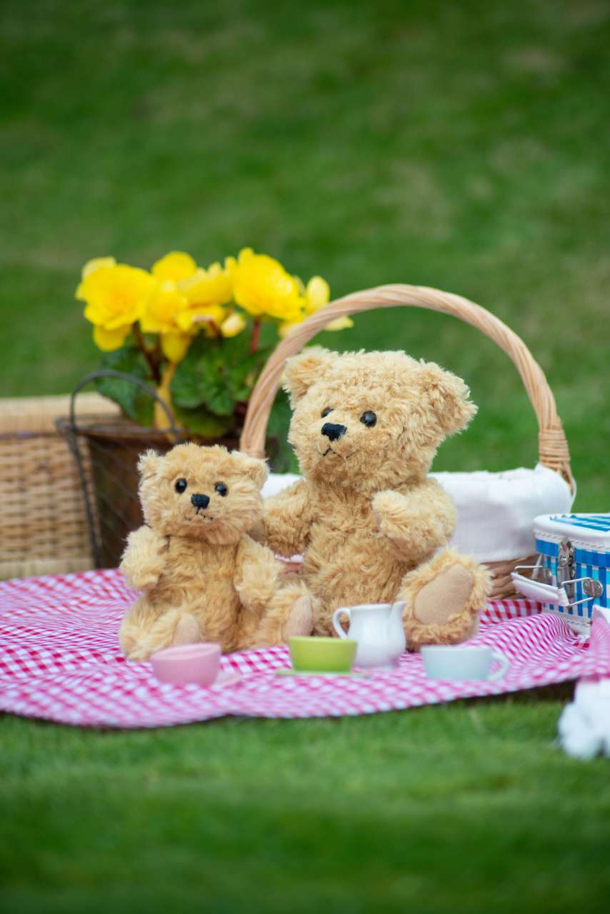 mm016 KLASSZIKUS MOZGATHATÓ TEDDY MACKÓ