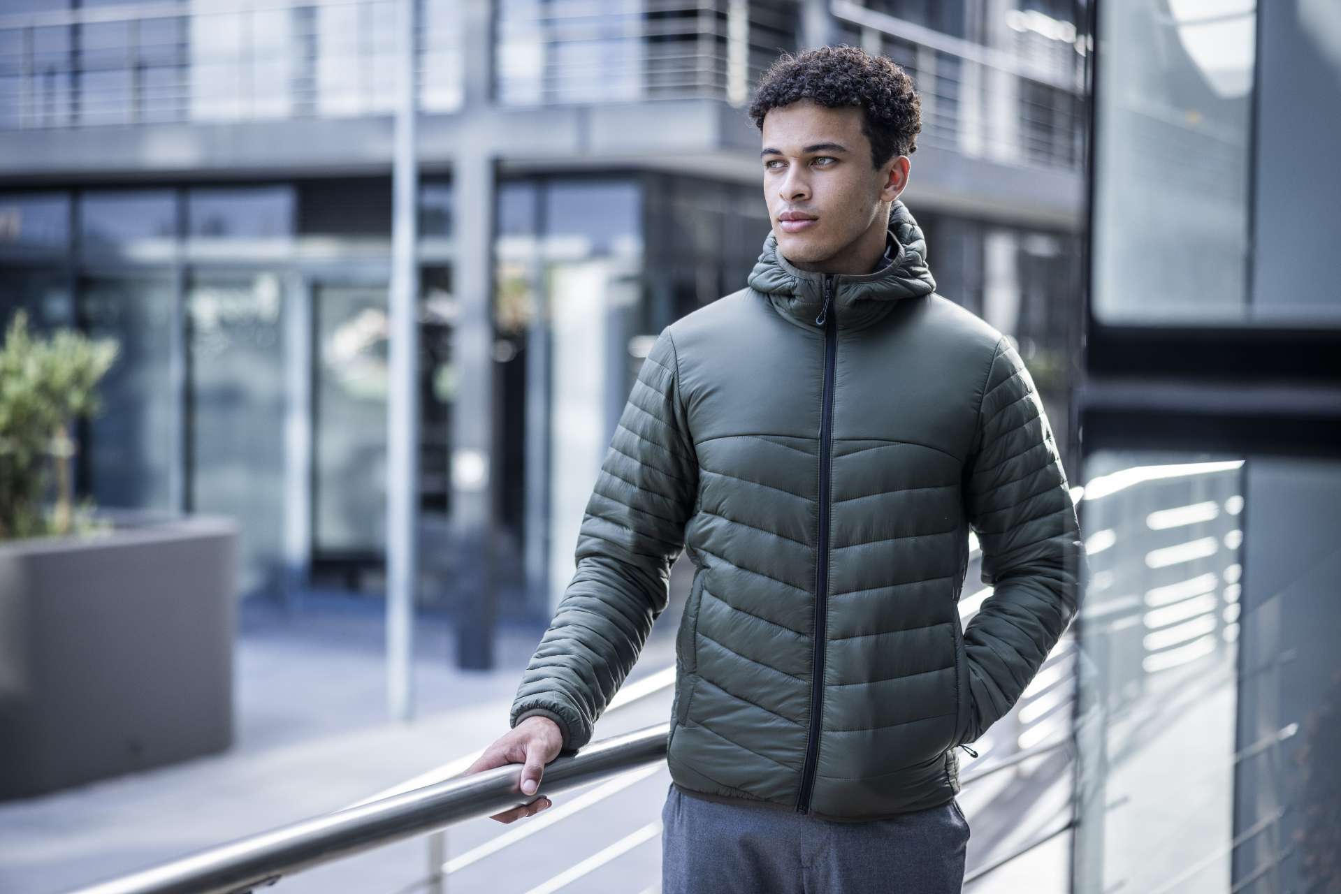 retra964 LOFTLITE HOODED BAFFLE JACKET